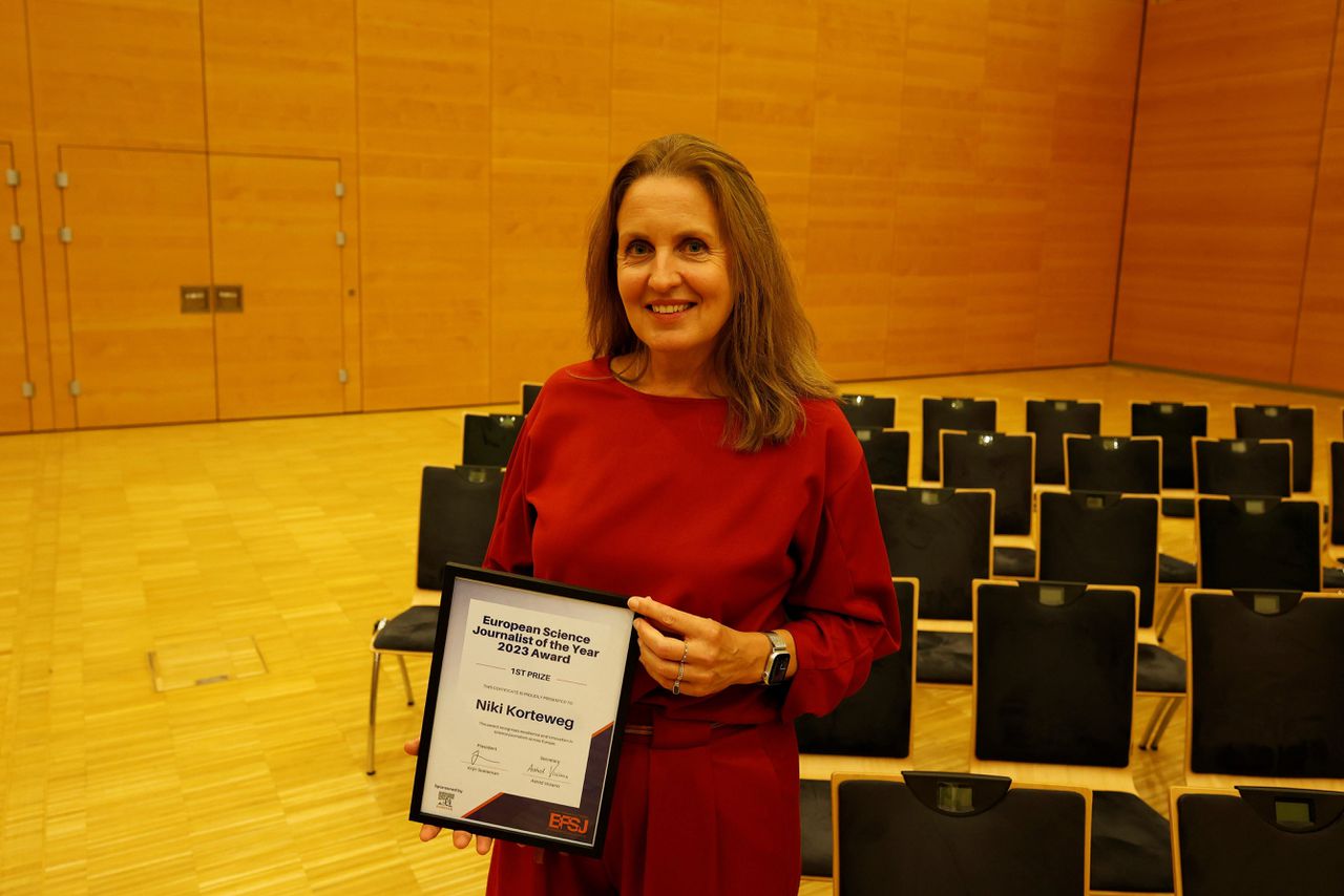 NRC-redacteur Niki Korteweg is Europees wetenschapsjournalist van het jaar 