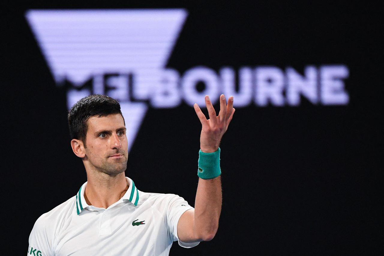Novak Djokovic, negenvoudig winnaar van de Australian Open, vorig jaar tijdens de finale in Melbourne tegen de Rus Daniil Medvedev.