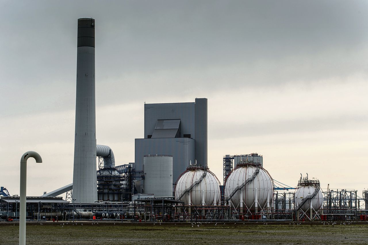 Centrale MPP3 van Uniper op de Maasvlakte. De centrale heeft een vermogen van 1.070 megawatt. Nederland haalt 35 procent van de elektriciteit uit steenkool.