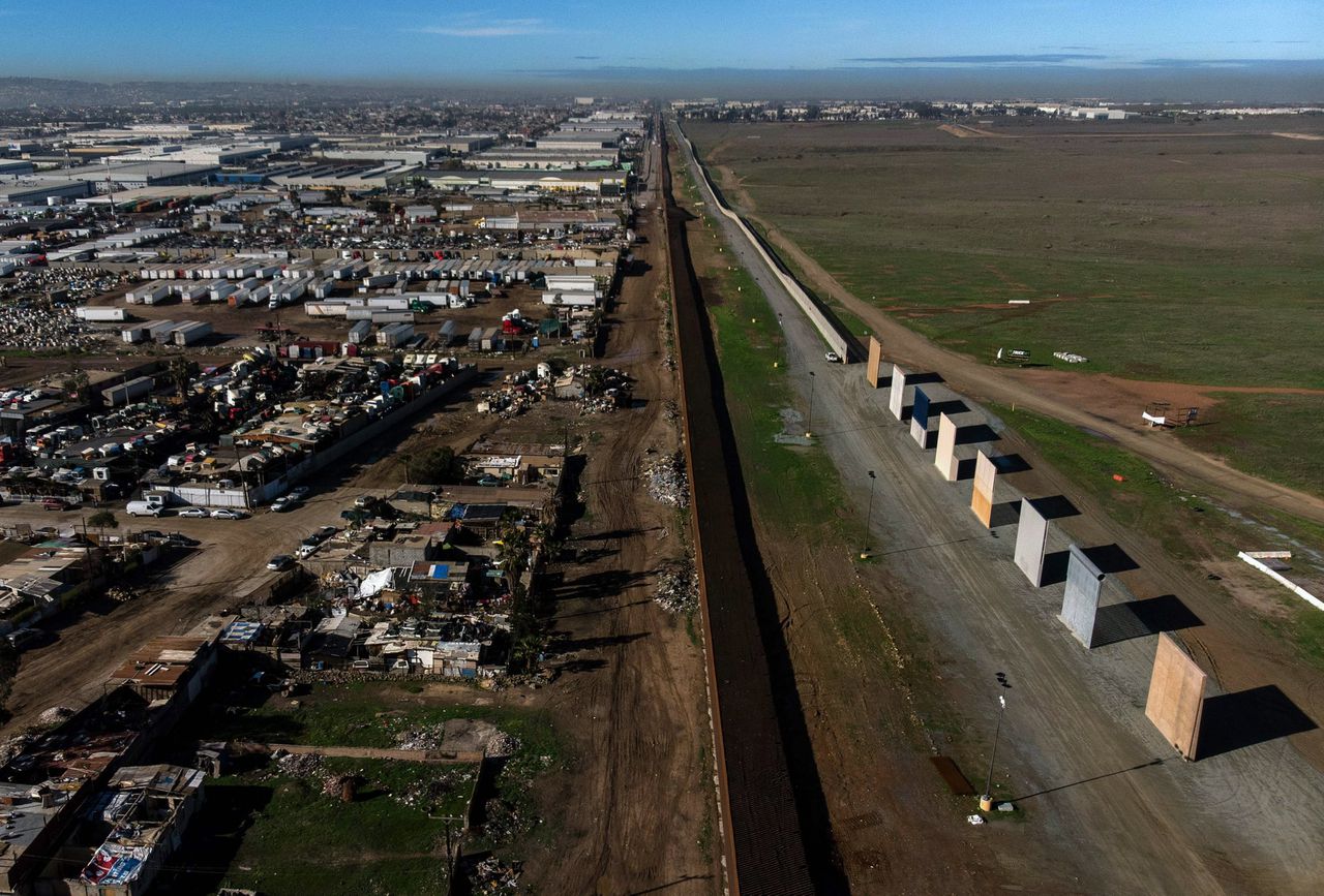 Trump brengt de Mexicaanse muurruzie naar prime time 