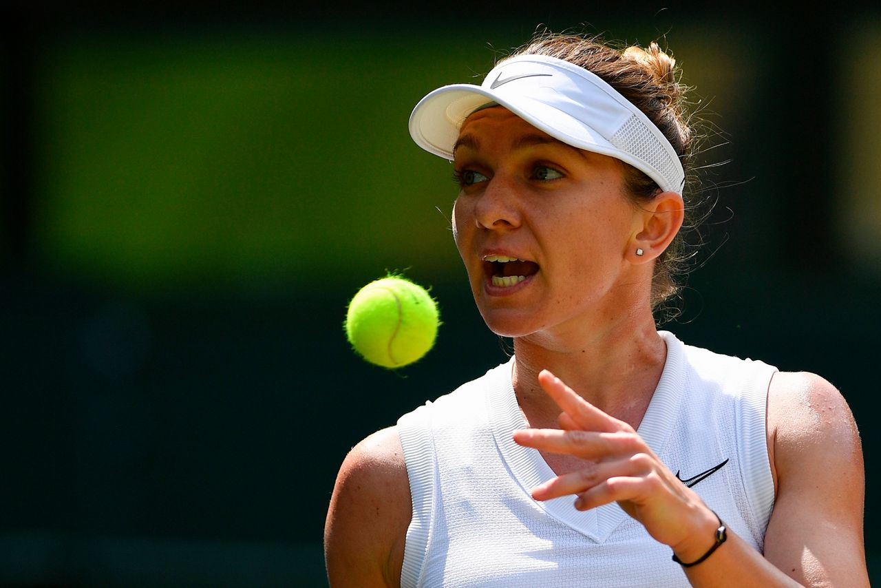 Simona Halep voor het eerst in finale Wimbledon 