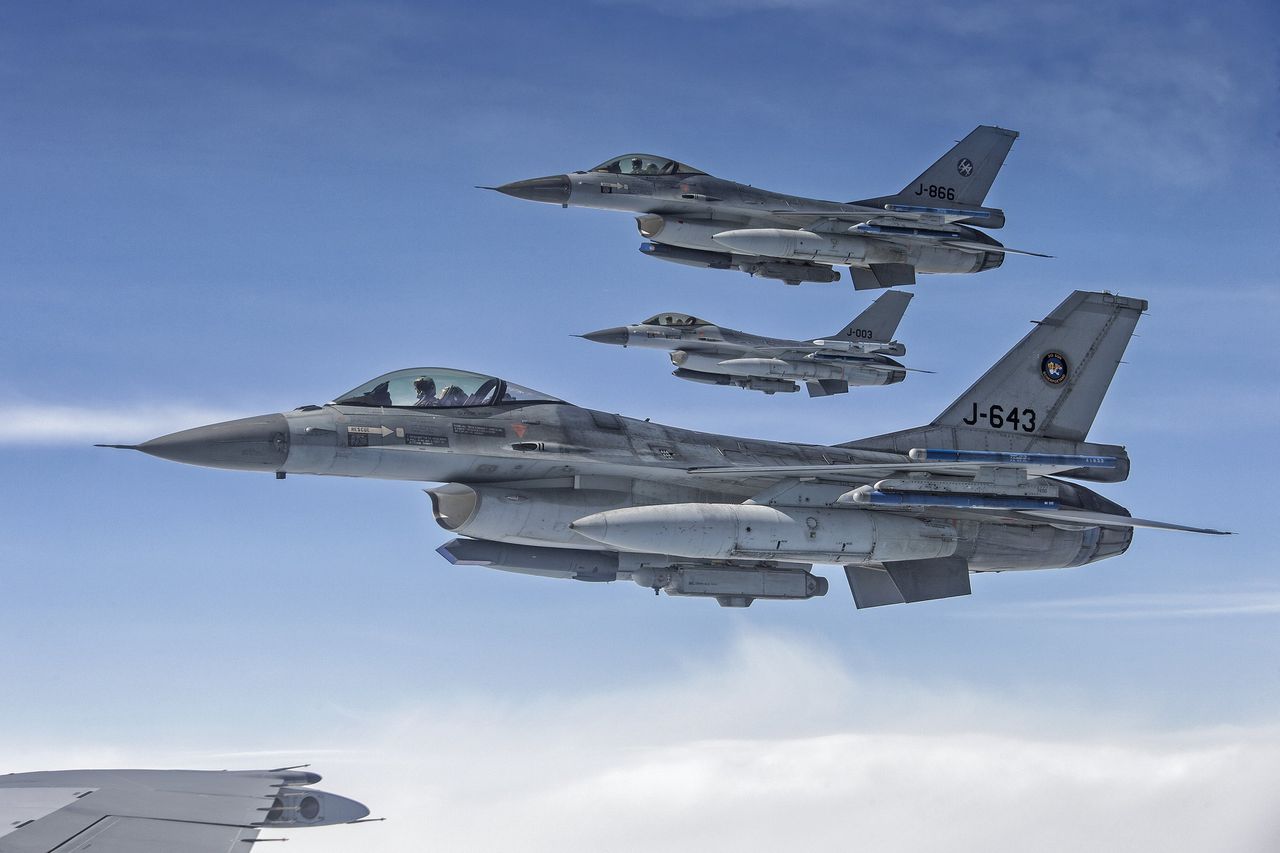 Minister Ollongren tempert de verwachtingen over het leveren van F-16’s aan Oekraïne. Wat zijn de bezwaren? 