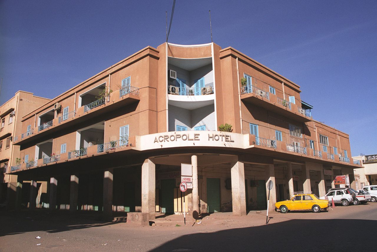 Het beste hotel van Afrika, het Acropole in Khartoem, is verwoest 