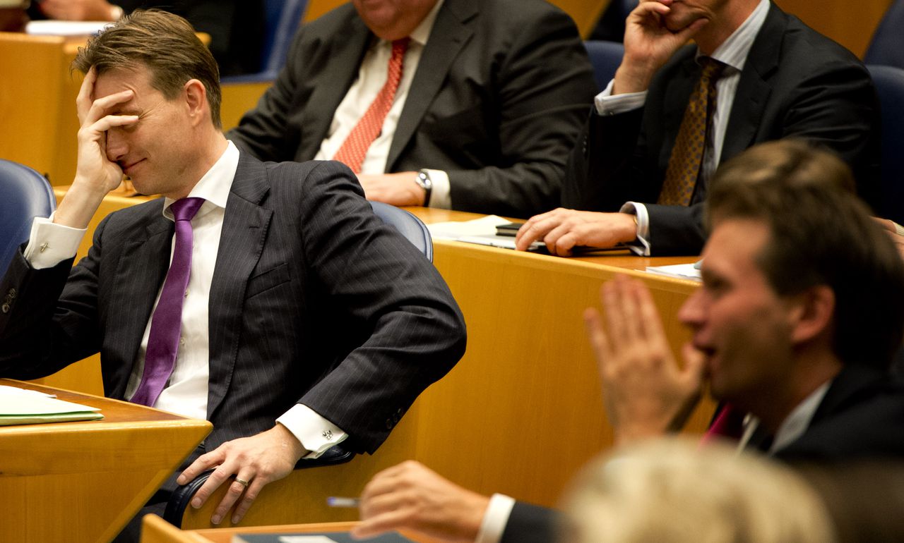 VVD-fractieleider Halbe Zijlstra tijdens de Algemene Politieke Beschouwingen in de Tweede Kamer.