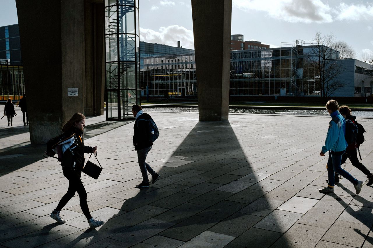 Adresgegevens duizenden studenten TU Eindhoven op straat door hack 