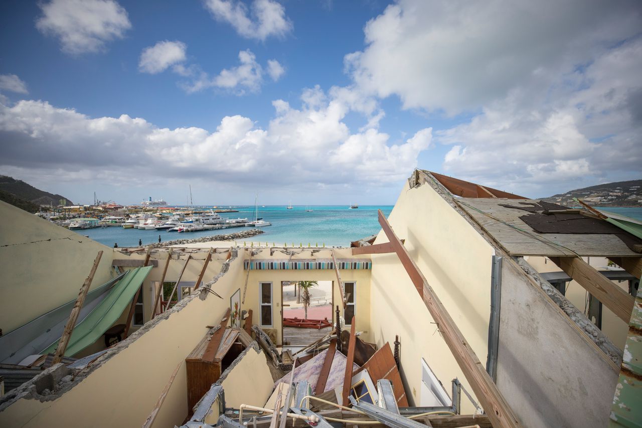 Het verwoeste hotel Pasanggrahan-hotel in Philipsburg, Sint Maarten, na de orkaan Irma.