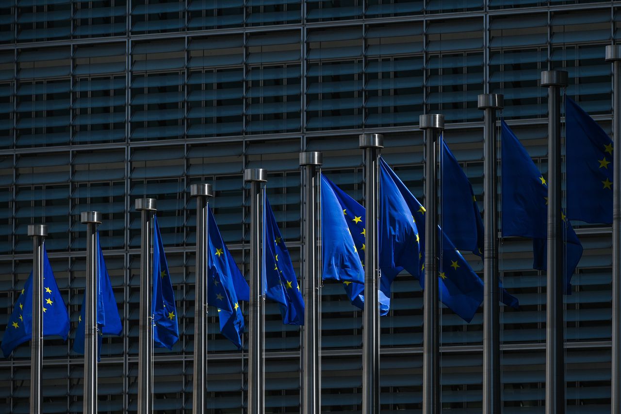 Europese Rekenkamer:  lobbyregels  EU zitten vol  ‘zwakke punten’ 