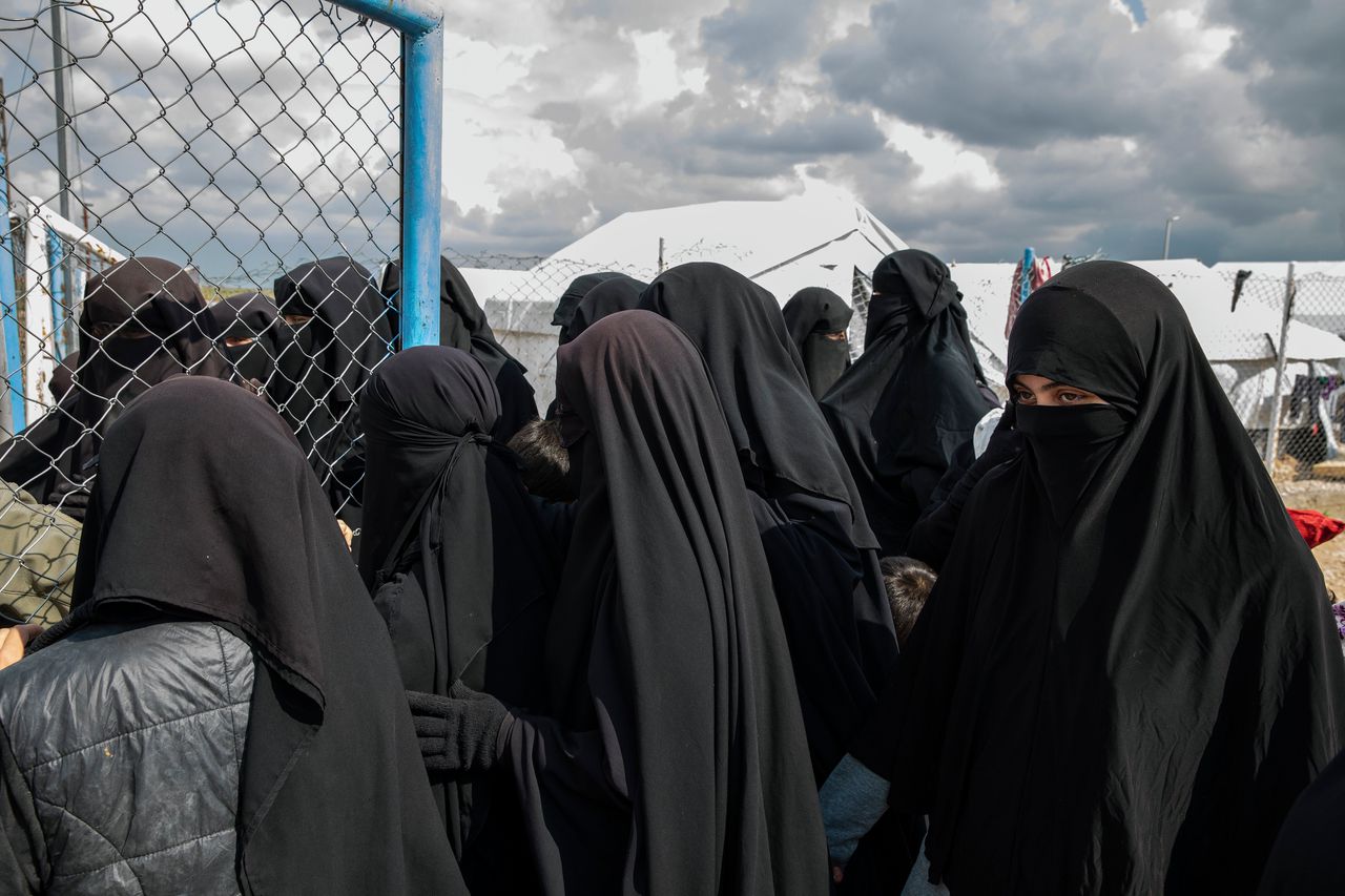 Vrouwen en kinderen in een vluchtelingenkamp Foto Ivor Prickett/Panos Pictures