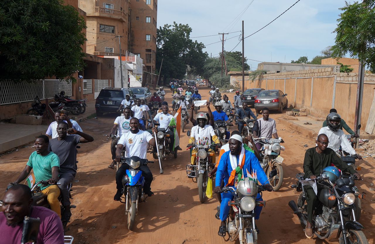 Ecowas laat optie van militaire interventie tegen coupplegers in Niger open 