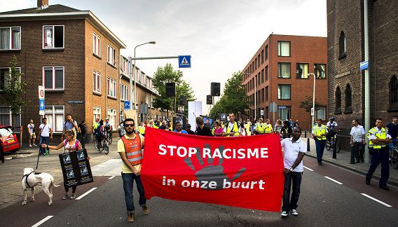 Actievoerders tijdens een demonstratie in de Transvaalwijk tegen politiegeweld in augustus.