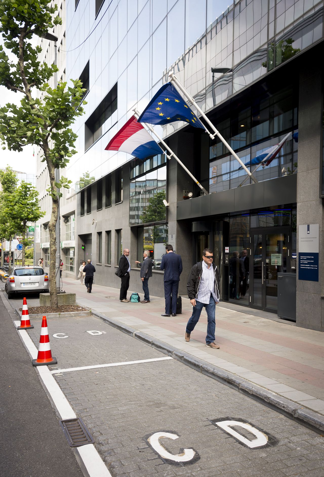 De Nederlandse Ambassade in Brussel.