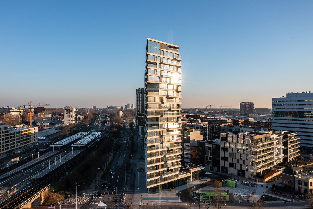 links Valkuilen Mededogen Woontoren HAUT in Amsterdam lijkt niet van hout - NRC