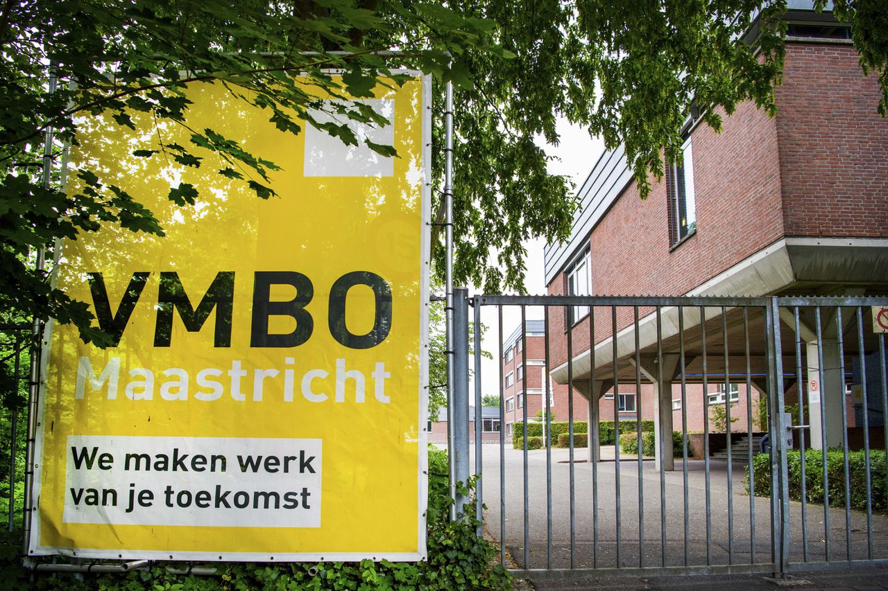 243 leerlingen VMBO Maastricht alsnog geslaagd 