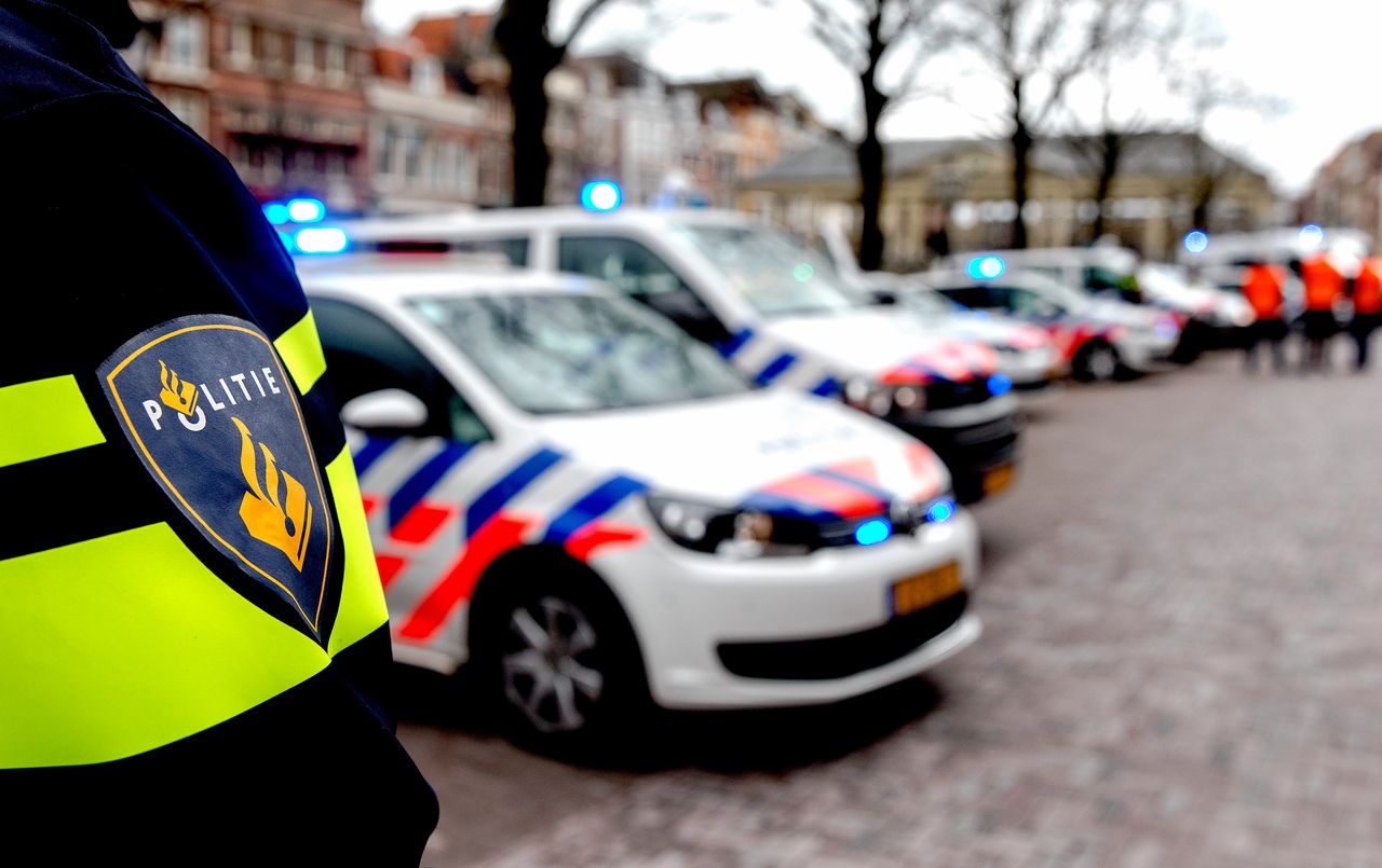 Minderjarigen aangehouden in Scheveningen, autobranden in Laak 