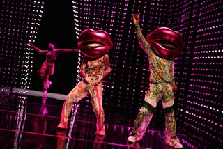 'Let's talk about sex' is nogal braaf jeugdtheater over seks en liefde ...