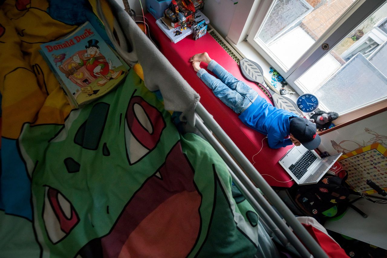 Valesca Meijer woont met haar zoontje van acht in een huis van 38 vierkante meter in Haarlem. Ze wil nooit meer anders. De foto's in dit artikel zijn bij haar thuis gemaakt.