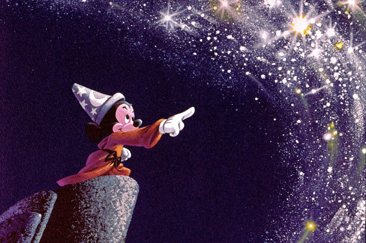 ‘Fantasia’: Mickey Mouse als de tovenaarsleerling in Paul Dukas’ ‘L’apprenti sorcier’.