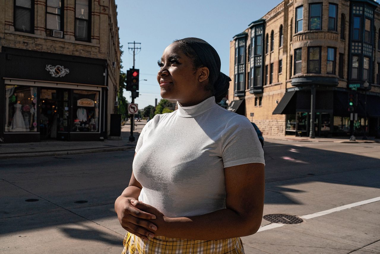 De 17-jarige Alacia Pettis heeft in Oshkosh een verbond van zwarte leerlingen opgericht.