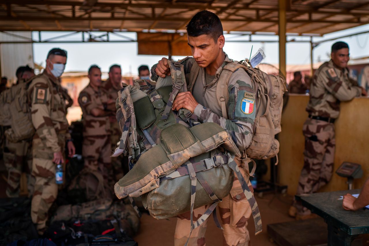 Frankrijk en Europese partners trekken militairen terug uit Mali 