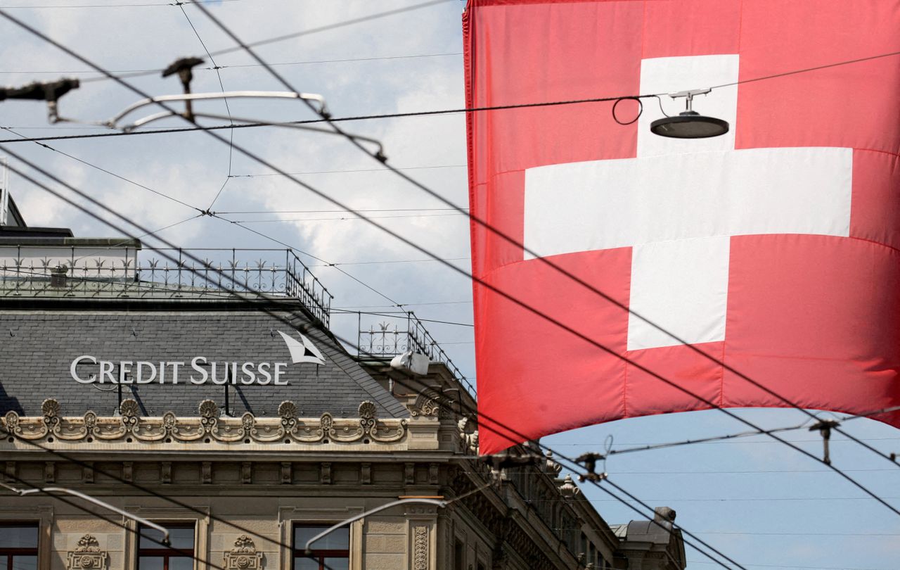 Het door schandalen geplaagde Credit Suisse vecht om te overleven 