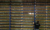 Computers op een ‘cryptoboerderij’ in Quebec, Canada,  waar crypto ‘gemined’ (gemaakt) worden.