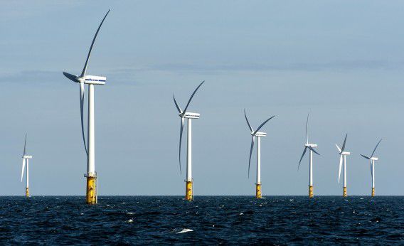 Windmolens in de Noordzee.