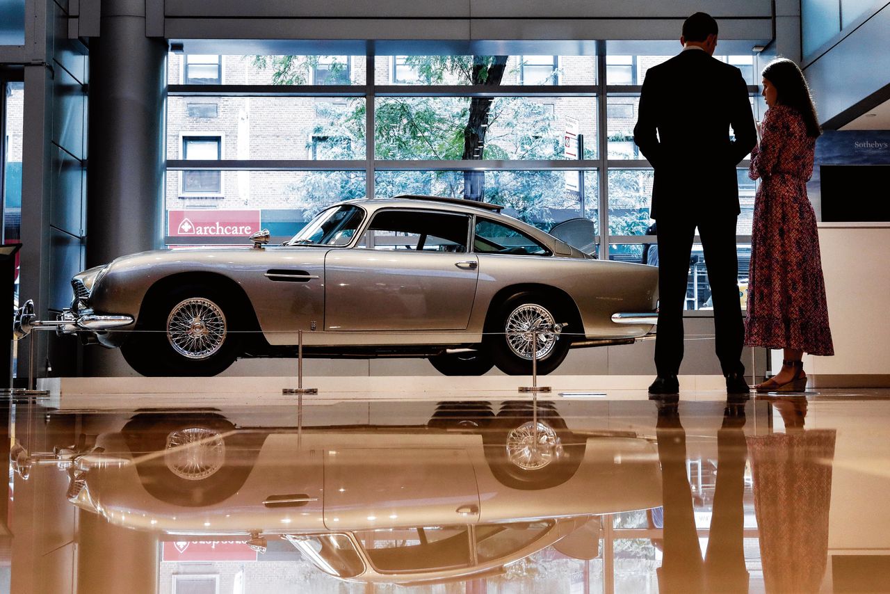 Koerst Iconisch Aston Martin Alweer Af Op Faillissement Nrc