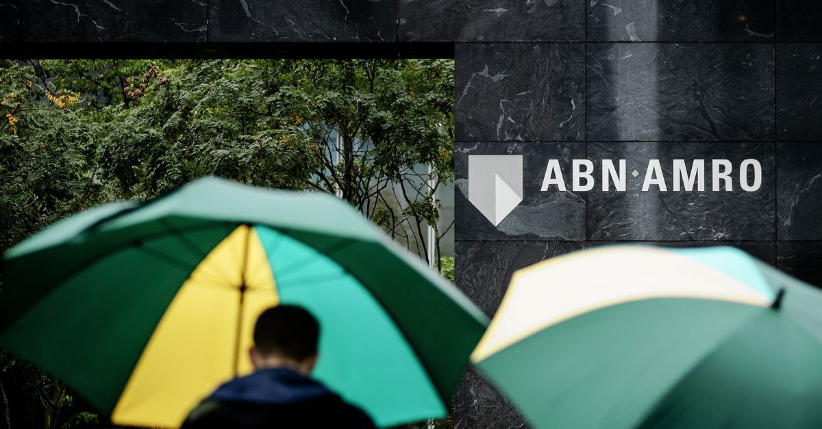 ABN Amro wil dat personeel minstens de helft van de week op kantoor werkt