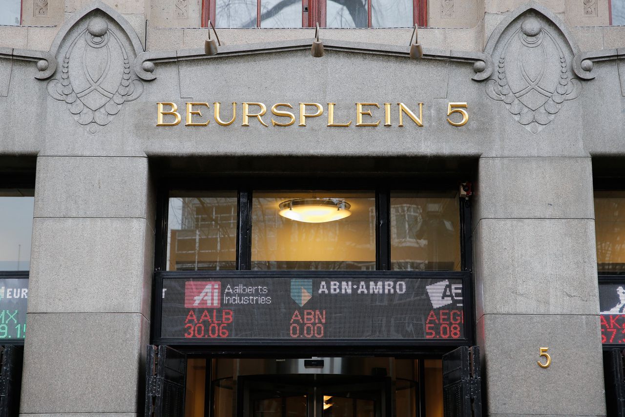 Euronext herschikt jaarlijks de samenstelling van de Amsterdamse beurs.