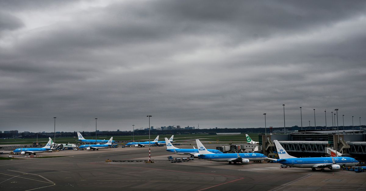 Ministerie en KLM: geen bindende afspraken over aanschaf stillere vliegtuigen