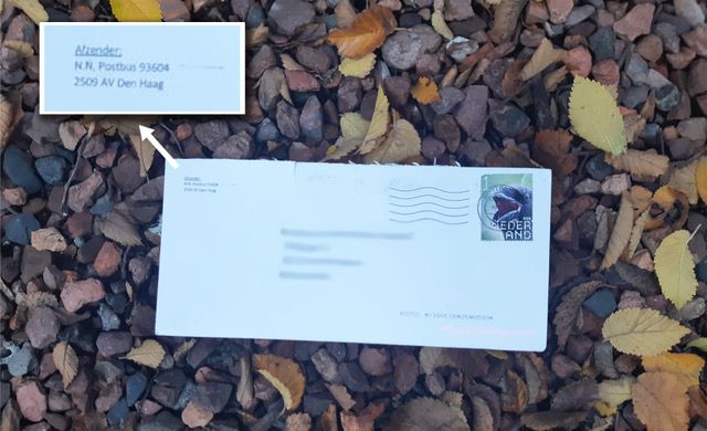 Een van de enveloppen van de poederbrieven, met afzender Nationale Nederlanden.