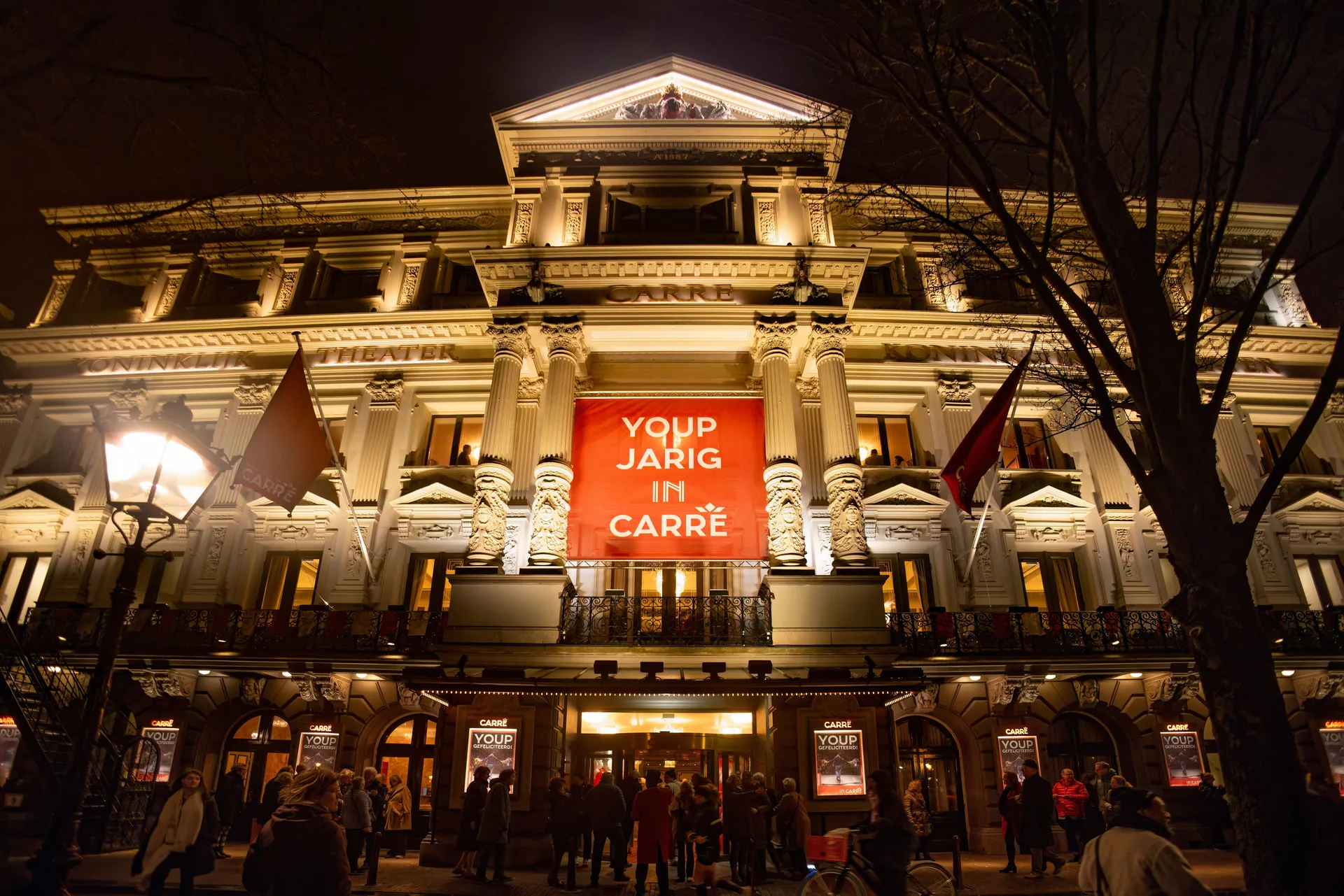 Op afscheidstournee met Youp van ’t Hek: ‘Ik heb een hoop mensen aan