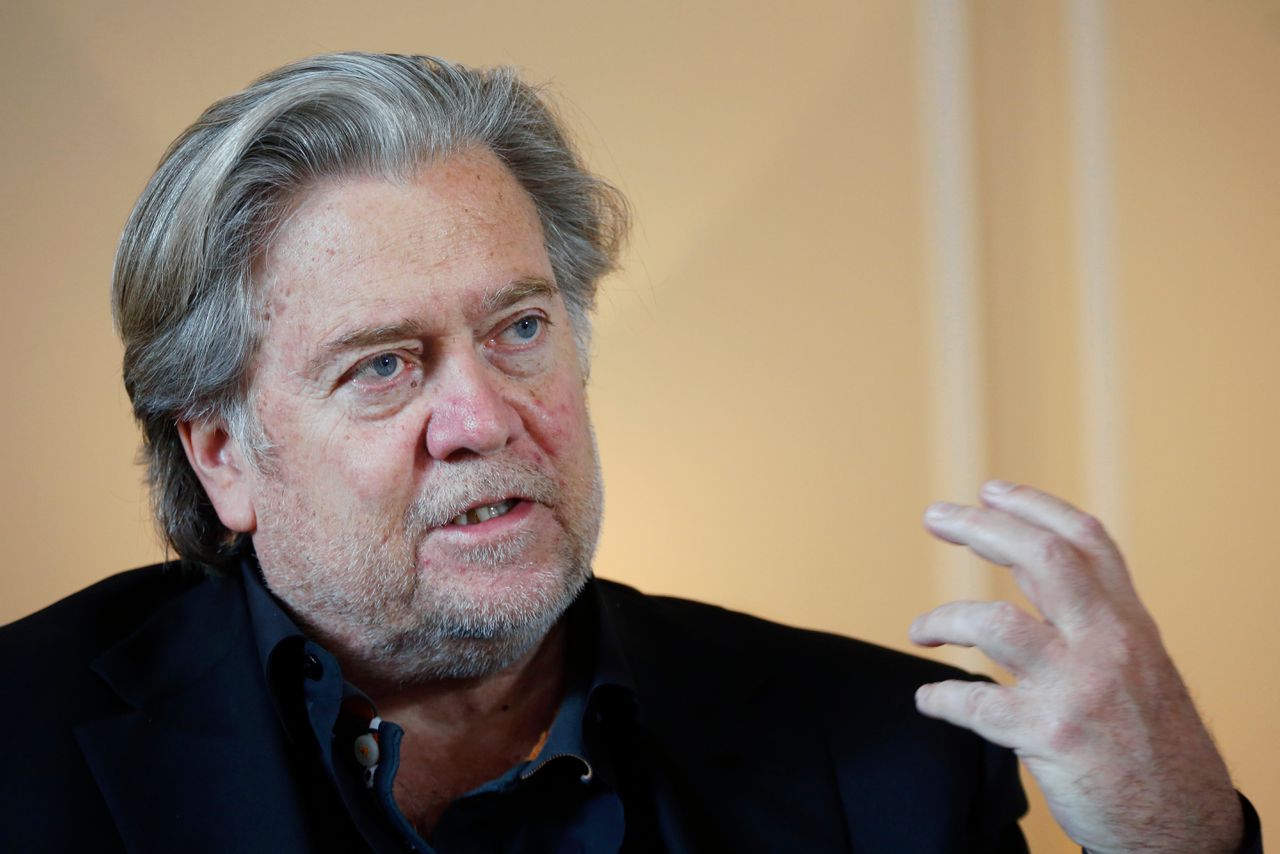 Steve Bannon gearresteerd om fraude met inzamelingsactie grensmuur NRC(02)