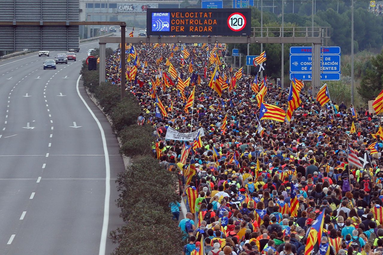 Ruim half miljoen demonstranten in de straten van Barcelona 