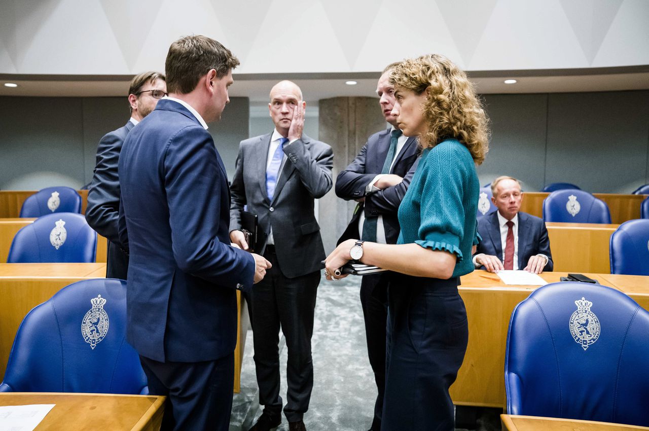 Fractievoorzitters Jan Paternotte (D66), Gert-Jan Segers (ChristenUnie) Pieter Heerma (CDA) en Sophie Hermans tijdens een debat over het stikstofbeleid.