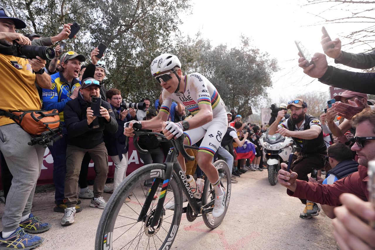 De ongekende dominantie van Tadej Pogacar: genen, geld en een flinke dosis geluk