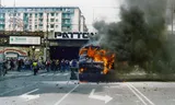 Tijdens de G8-top in Genoa in juni 2001 raakten antiglobalistische demonstranten slaags met de Italiaanse politie. Internetcollectief Autistici/Inventati ontstond uit deze protestbeweging.