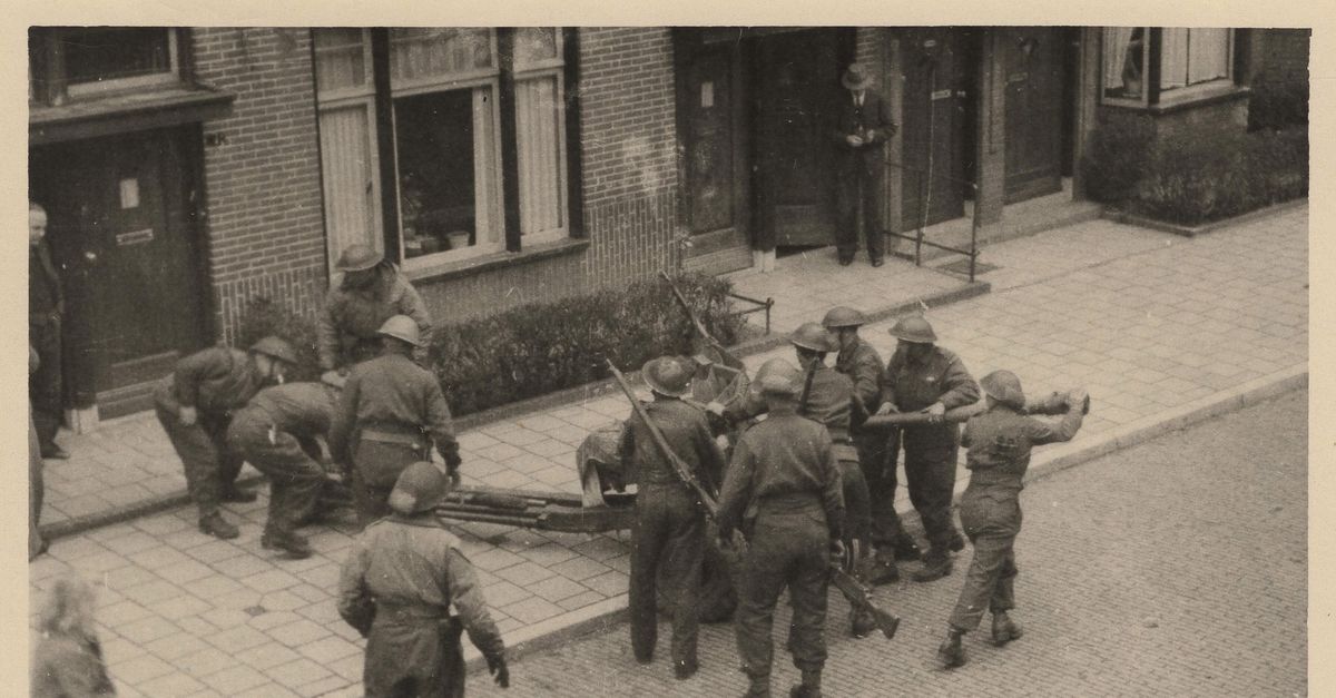 Dit is de 4 mei-voordracht van Philip Freriks: ‘Een gewoon gezin’