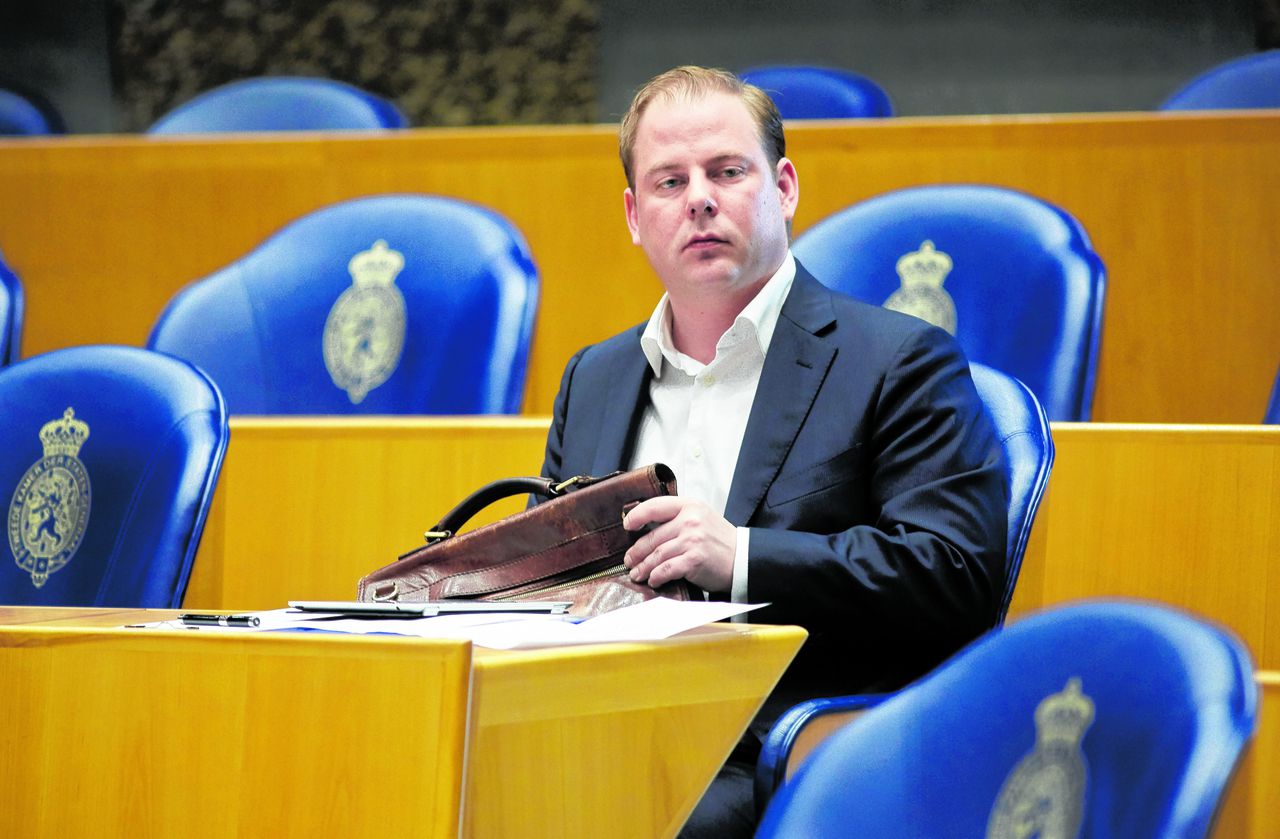 Daniël van der Stoep in de Tweede Kamer tijdens het jaarlijkse debat over de Staat van de Europese Unie in 2014.