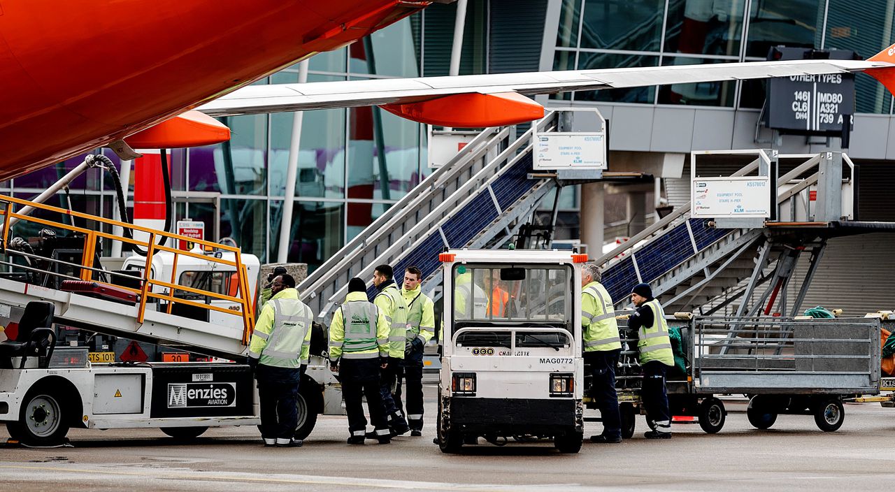 Cao bagagemedewerkers tegen een ‘race naar de bodem’ op de luchthaven 