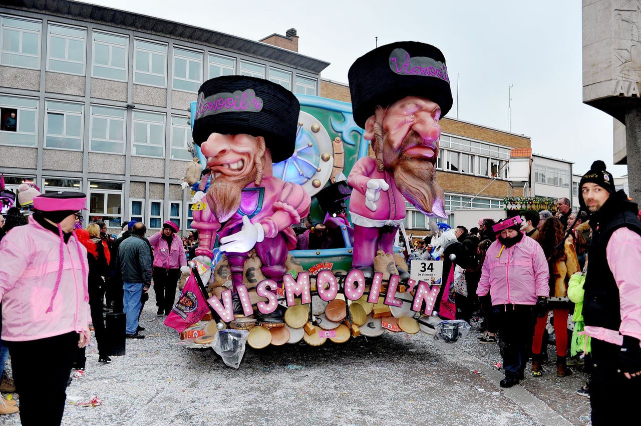 Op het carnaval in Aalst mag alles, ook praalwagens met Joodse karikaturen 