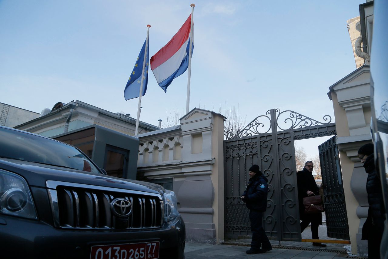 Het gebouw van de Nederlandse ambassade in Moskou.