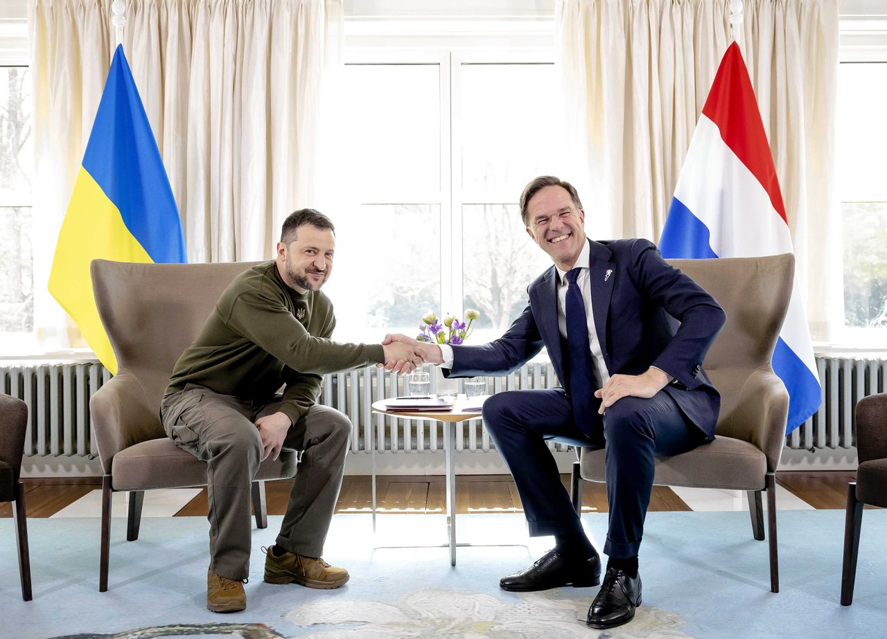 web-0405binzelenskyrutte.jpg