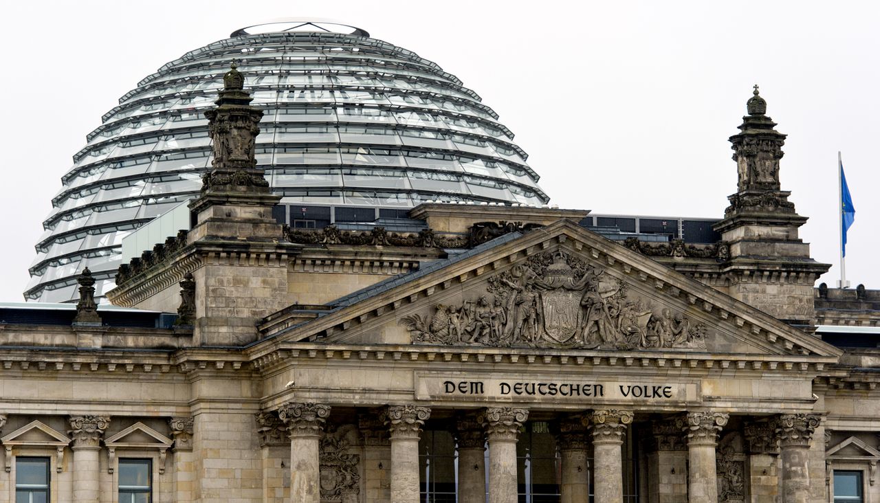 Het Rijksdaggebouw in Berlijn, waar het Duitse parlement gezeteld is.