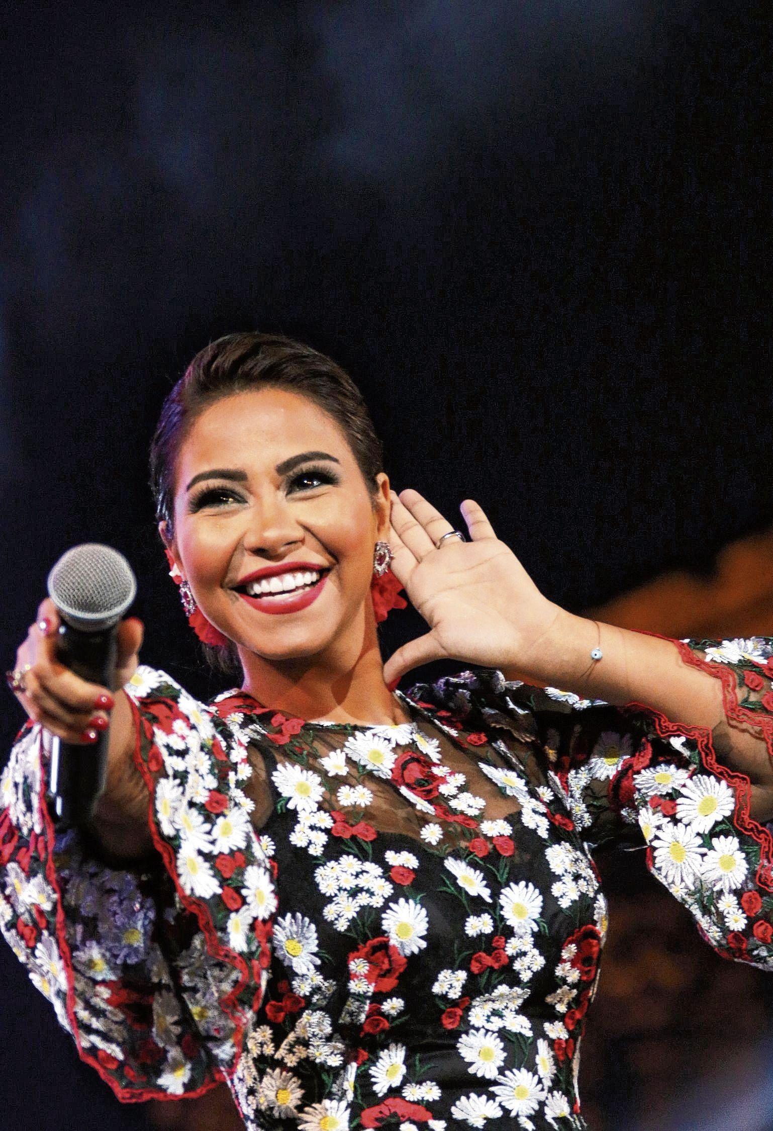 Sherine Abdel Wahab Egyptische zangeres voor de rechter wegens kritiek op kwaliteit Nijlwater - NRC