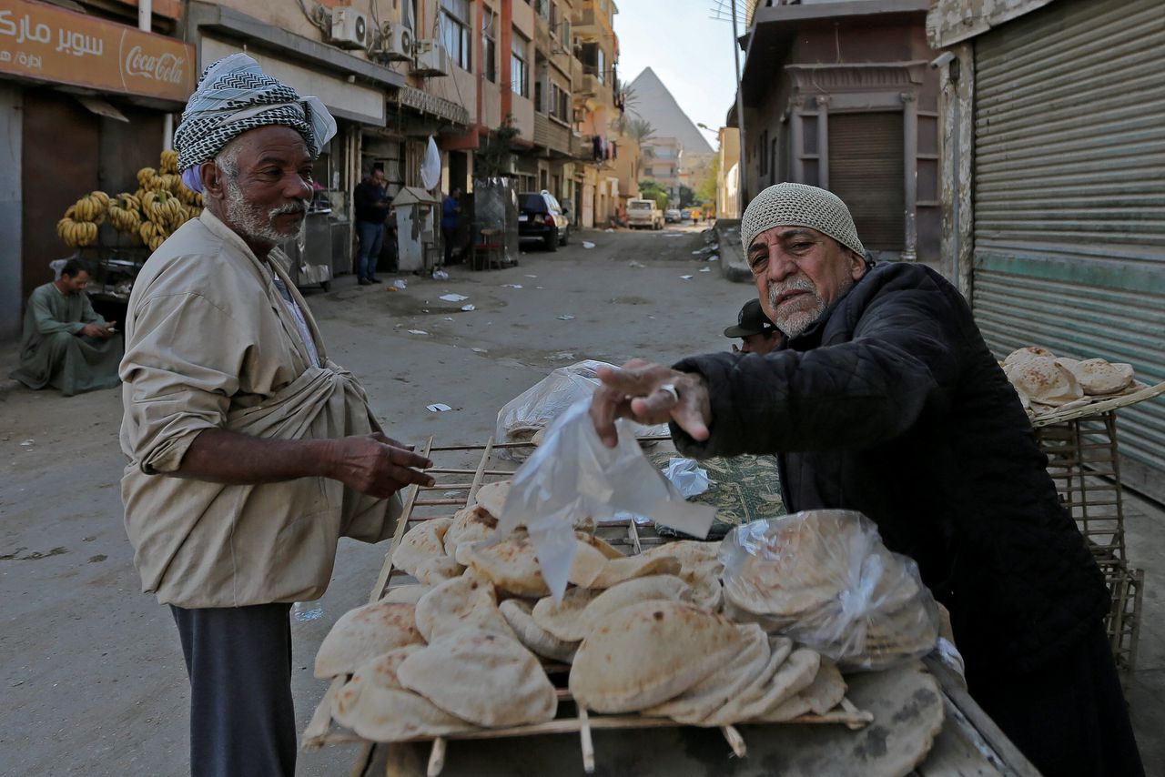 Torenhoge inflatie, lege schappen: komt Egypte nog uit de economische crisis? 
