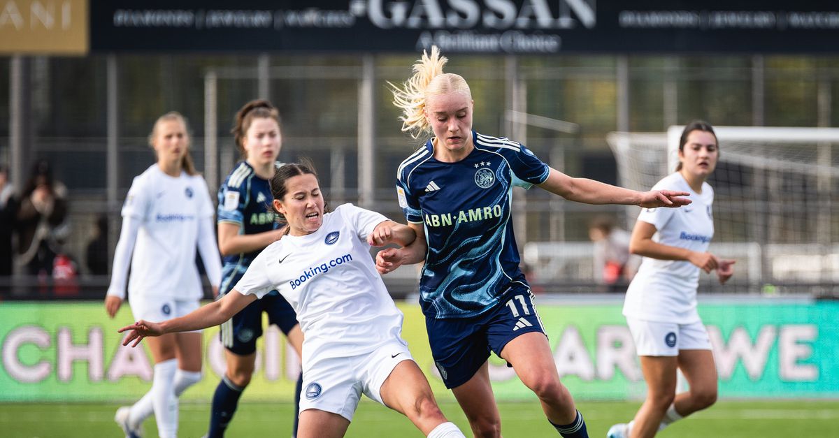 Hera United is nog maatje te klein voor Ajax in ‘de nieuwe Amsterdamse derby’