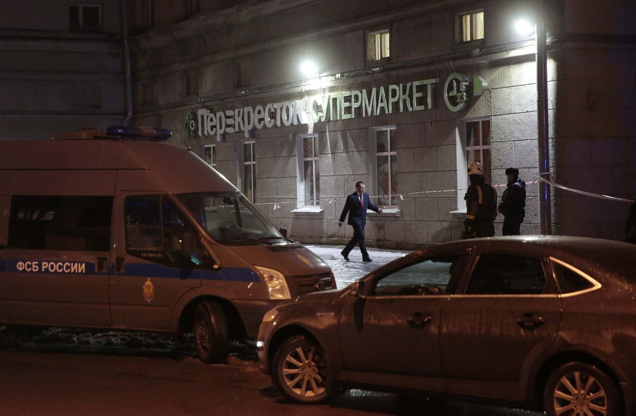 ‘Negen gewonden’ na explosie in supermarkt Sint-Petersburg 