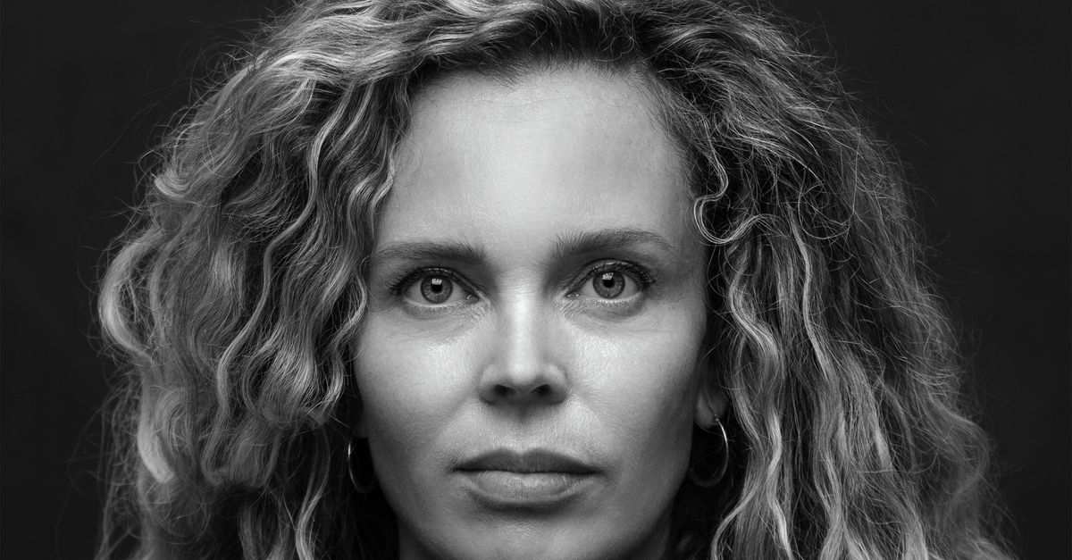 Roxane van Iperen wint Opzij Literatuurprijs 2019 - NRC