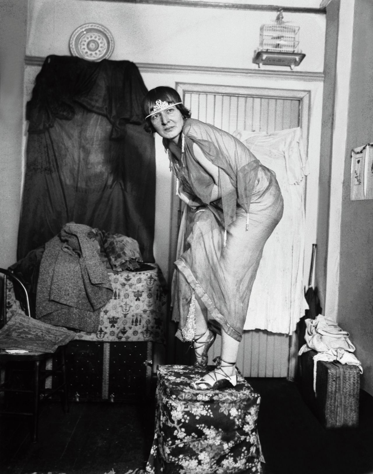 Elsa von Freytag-Loringhoven, Dada-kunstenares, vriendin van Duchamp, hier als model in New Yorkse kunstacademie.